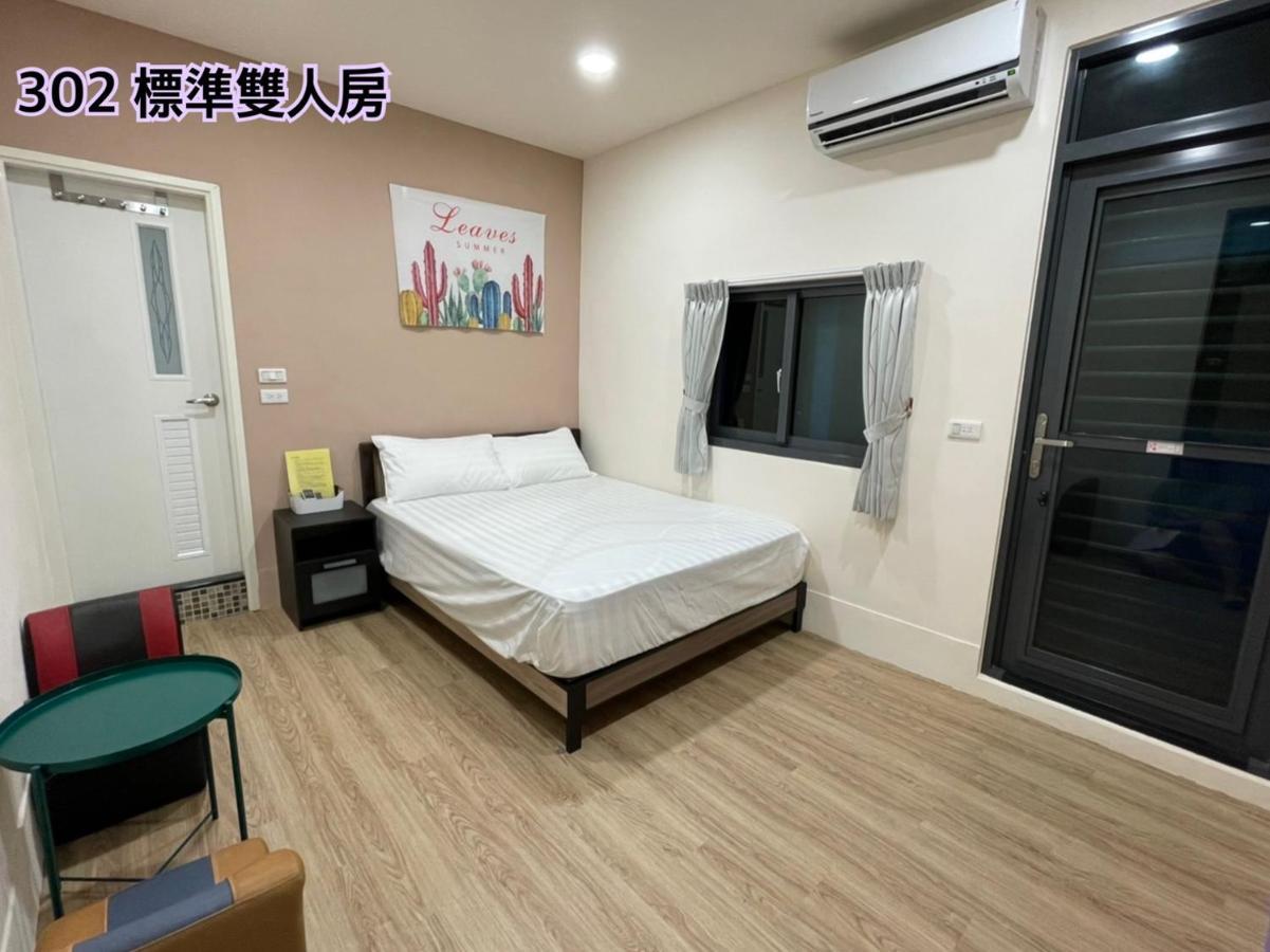 Mishi 85 Guest House Lukang Bagian luar foto